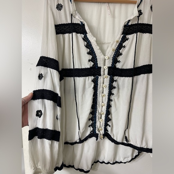 Free People Iris Embroidered Women's Top - Picture 5 of 7